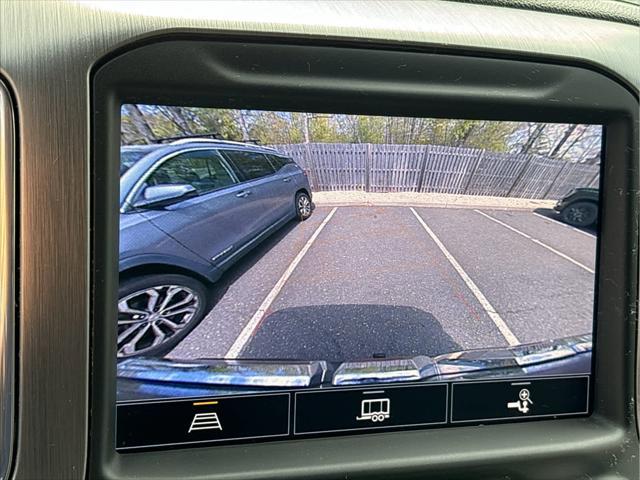 Photo of 2022 Onyx Black GMC Sierra 1500