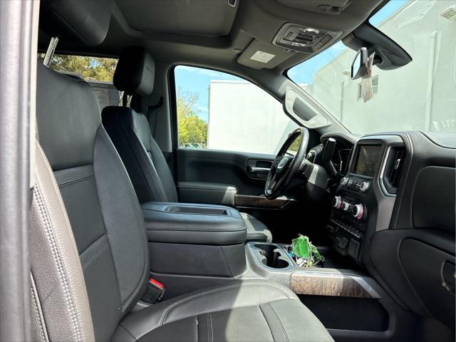 Photo of 2022 Onyx Black GMC Sierra 1500