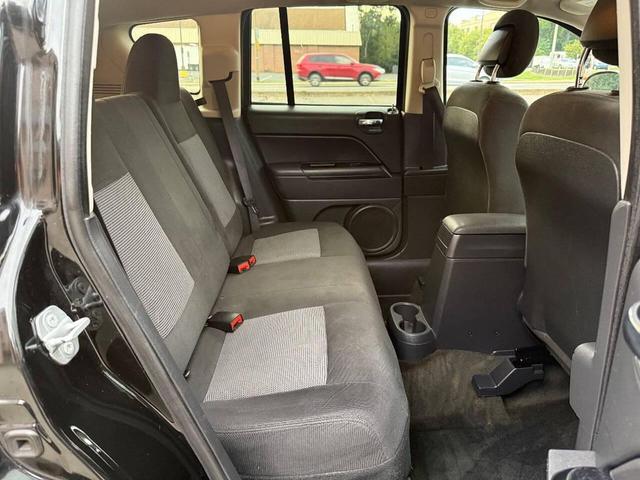 Photo of 2017 Black Clearcoat Jeep Compass