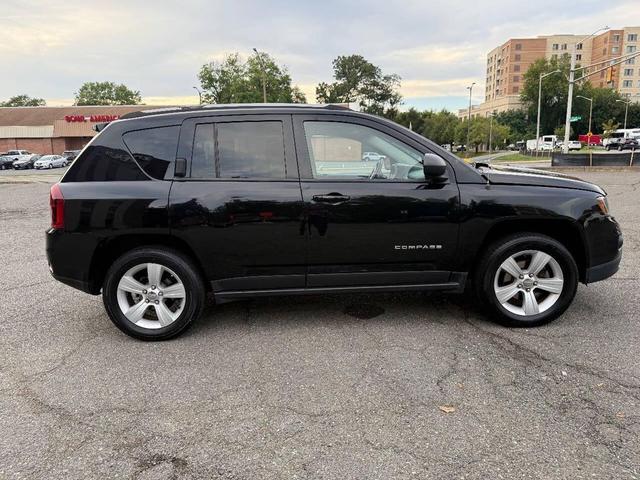 Photo of 2017 Black Clearcoat Jeep Compass