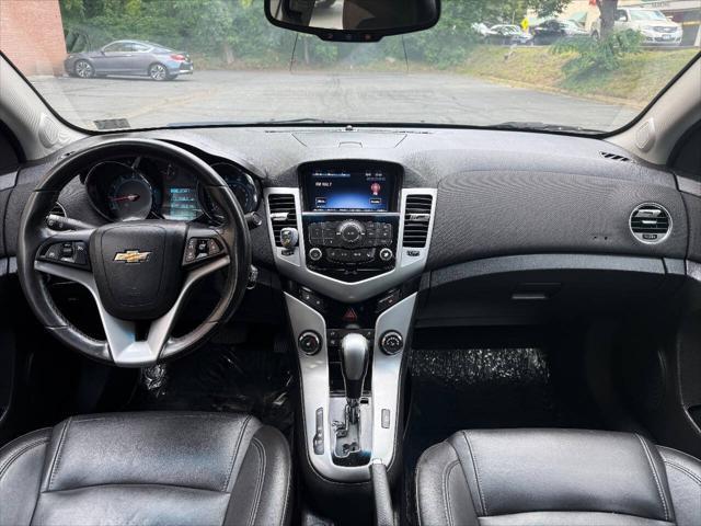 Photo of 2014 Tungsten Metallic Chevrolet Cruze