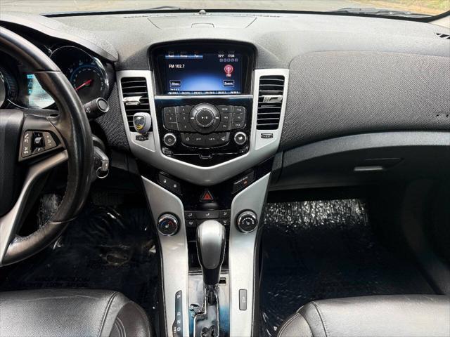 Photo of 2014 Tungsten Metallic Chevrolet Cruze
