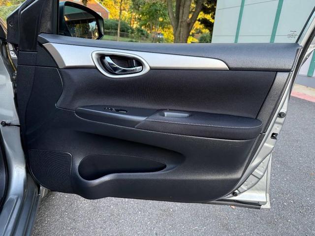Photo of 2014 Gray Nissan Sentra
