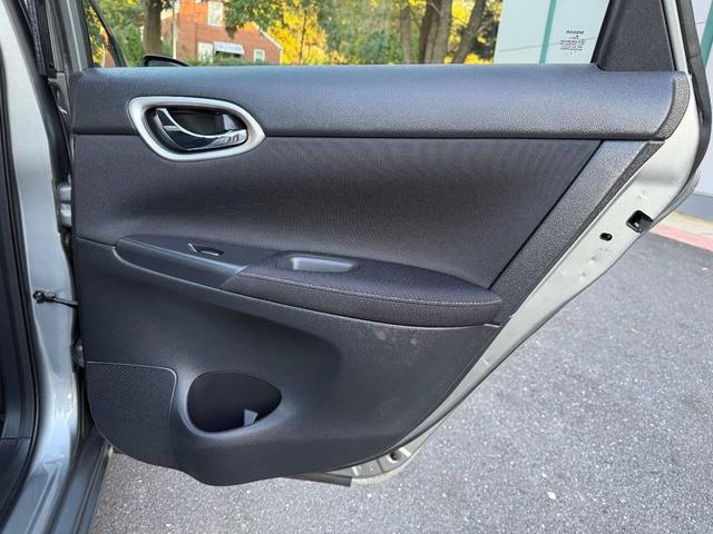 Photo of 2014 Gray Nissan Sentra