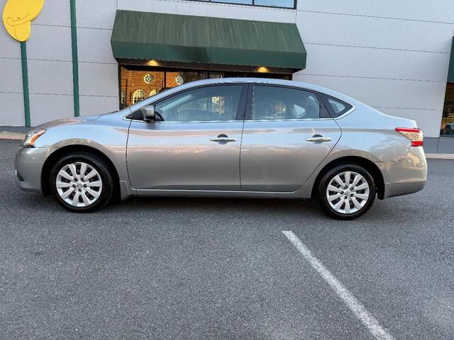 Photo of 2014 Gray Nissan Sentra