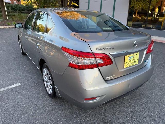 Photo of 2014 Gray Nissan Sentra