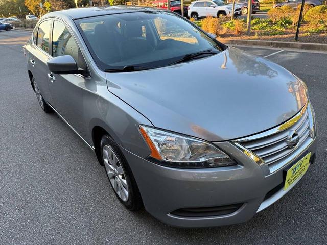 Photo of 2014 Gray Nissan Sentra