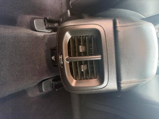 Photo of 2017 Billet Silver Metallic Clearcoat Jeep Cherokee