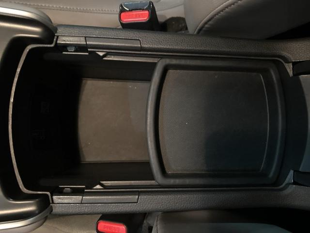 Photo of 2018 Lunar Silver Metallic Honda Accord
