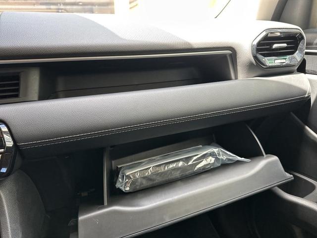 Photo of 2023 Platinum White Pearl Honda Pilot