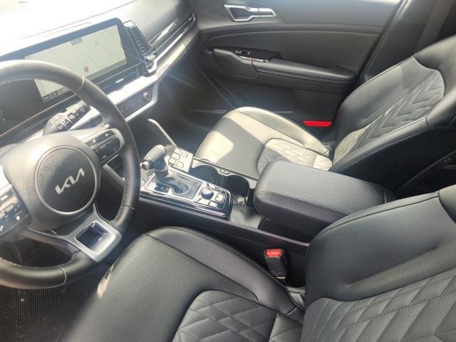 Photo of 2023 Ebony Black Kia Sportage