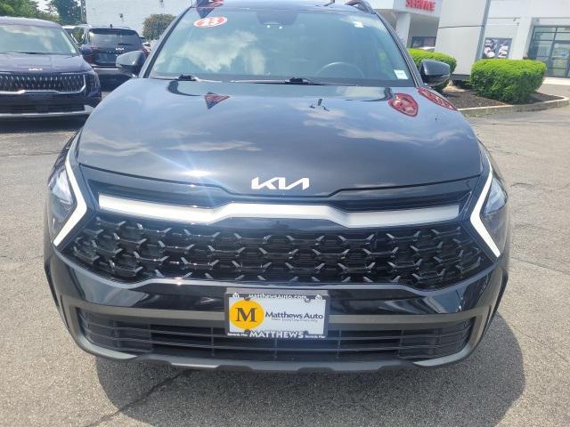Photo of 2023 Ebony Black Kia Sportage