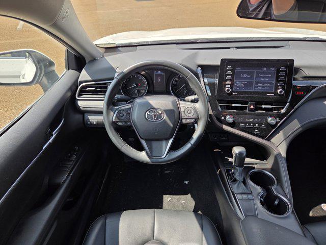 Photo of 2024 Ice Cap Toyota Camry
