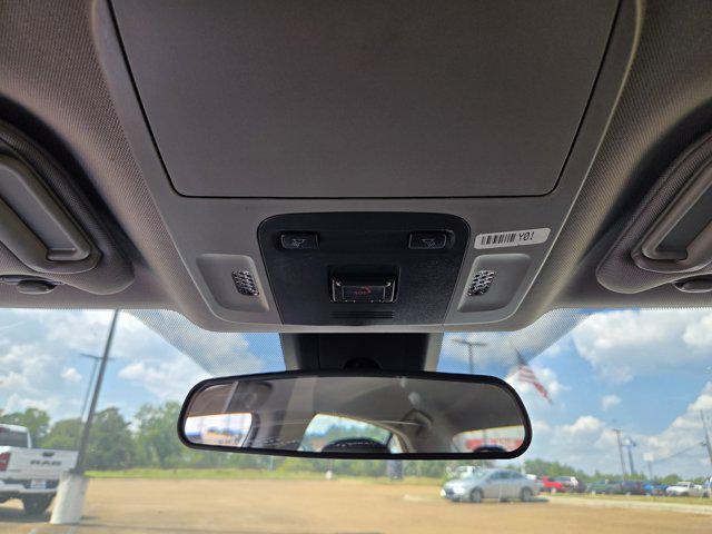 Photo of 2024 Ice Cap Toyota Camry