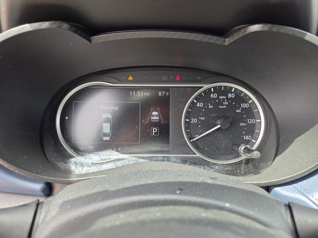 Photo of 2025 Aspen White Pearl Nissan Versa