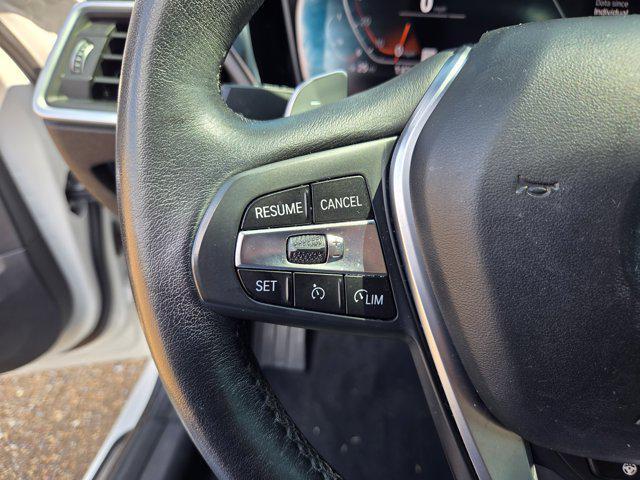 Photo of 2019 Alpine White BMW 330