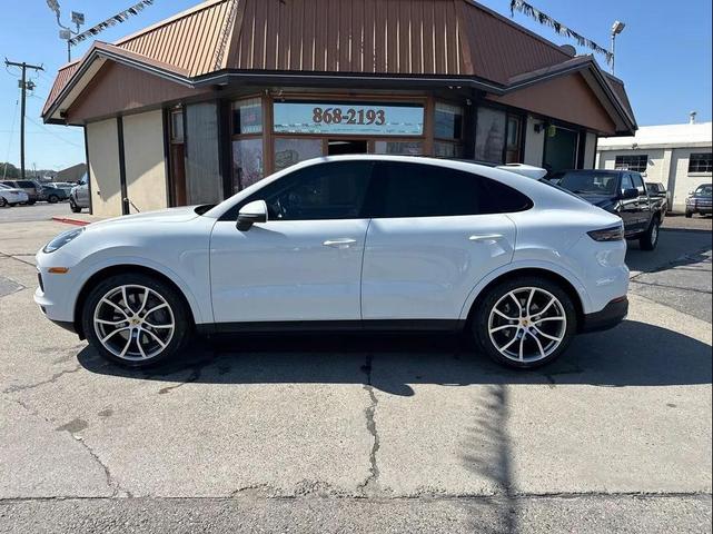Photo of 2020 White Porsche Cayenne
