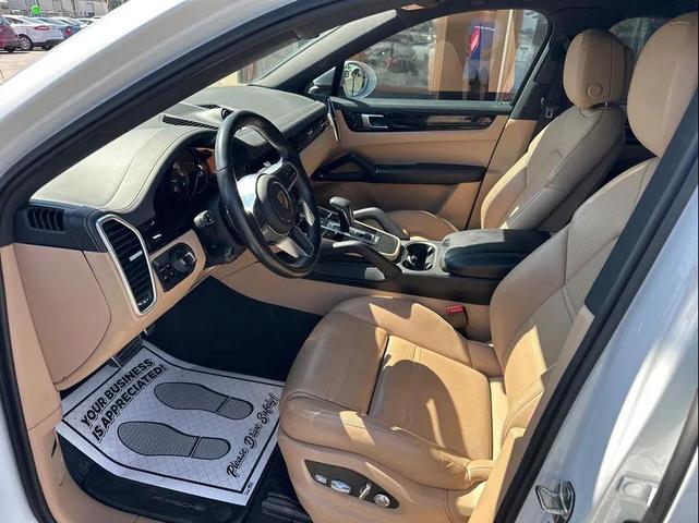 Photo of 2020 White Porsche Cayenne