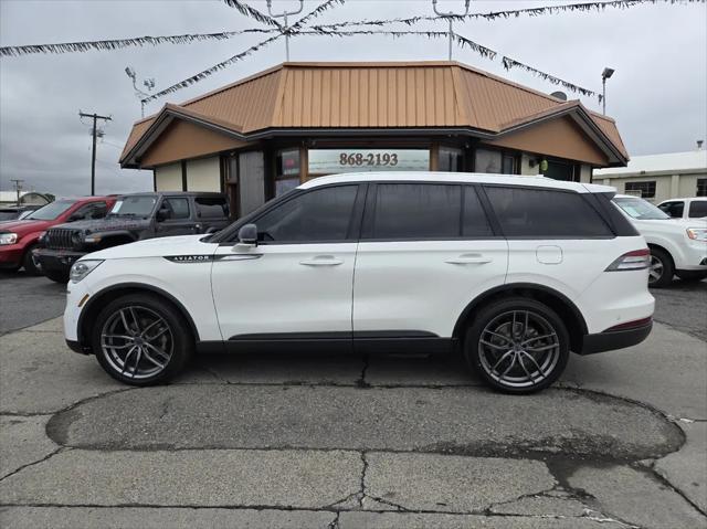 Photo of 2020 PRISTINE WHITE MET TRI-COAT Lincoln Aviator