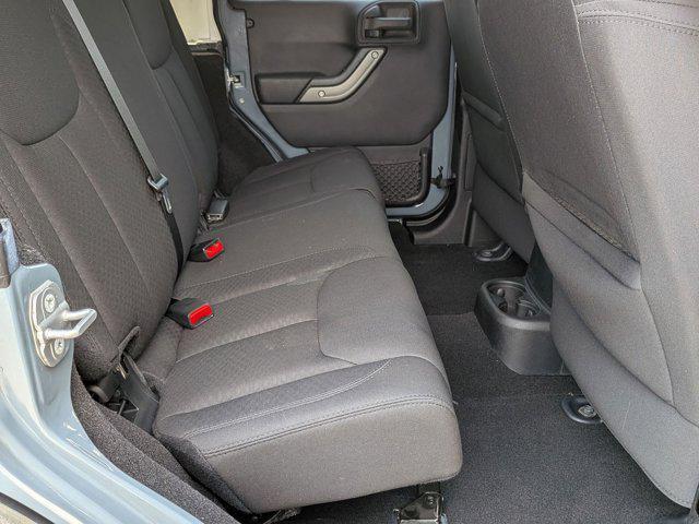 Photo of 2014 Anvil Clear Coat Jeep Wrangler Unlimited