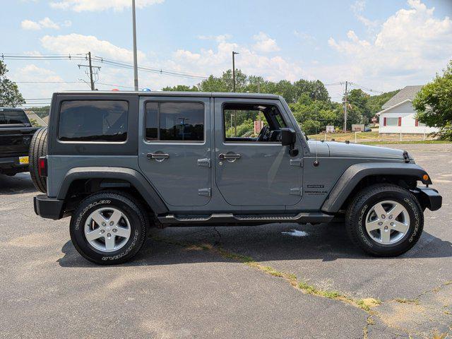 Photo of 2014 Anvil Clear Coat Jeep Wrangler Unlimited