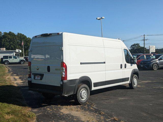 Photo of 2024 Bright White Clearcoat RAM ProMaster 2500