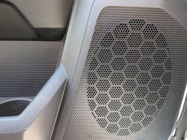 Photo of 2018 Bright White Clearcoat RAM 1500