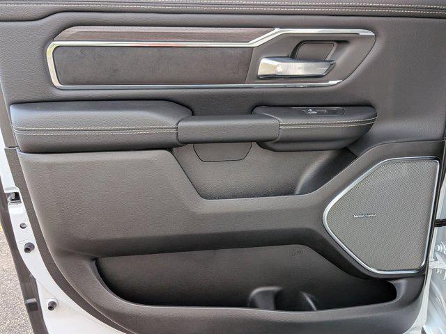 Photo of 2025 Ivory White Tri-Coat Pearlcoat RAM 1500