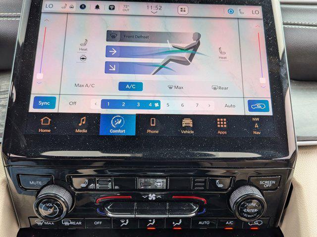 Photo of 2024 Rocky Mountain Pearlcoat Jeep Grand Cherokee