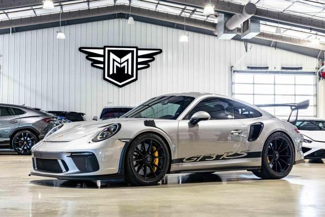 Photo of 2019 GT Silver Metallic Porsche 911