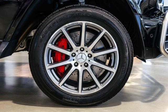 Photo of 2024 Black Mercedes-Benz AMG G 63