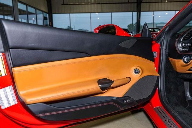 Photo of 2017 Rosso Corsa Ferrari 488 GTB