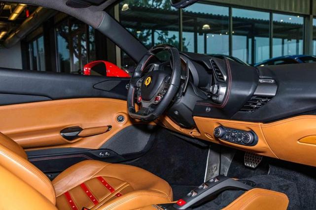Photo of 2017 Rosso Corsa Ferrari 488 GTB