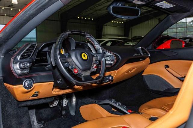 Photo of 2017 Rosso Corsa Ferrari 488 GTB