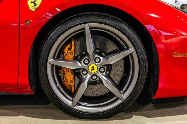 Photo of 2017 Rosso Corsa Ferrari 488 GTB