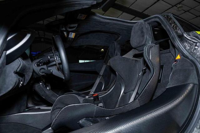 Photo of 2021 Lime Green McLaren 765LT