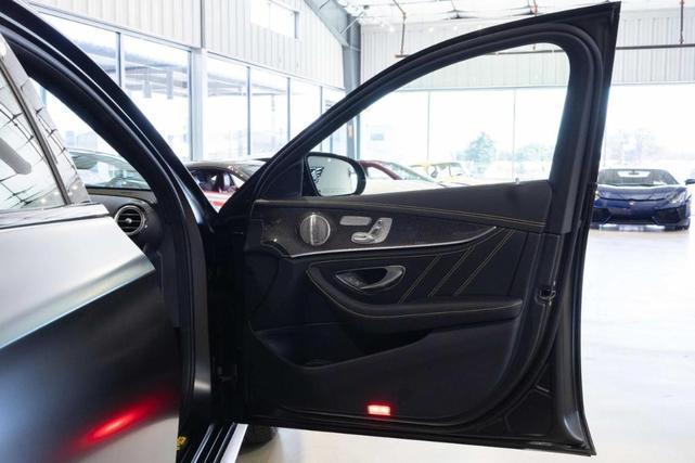 Photo of 2023 MANUFAKTUR Selenite Gray Magno Mercedes-Benz E-Class