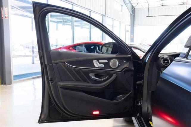 Photo of 2023 MANUFAKTUR Selenite Gray Magno Mercedes-Benz E-Class