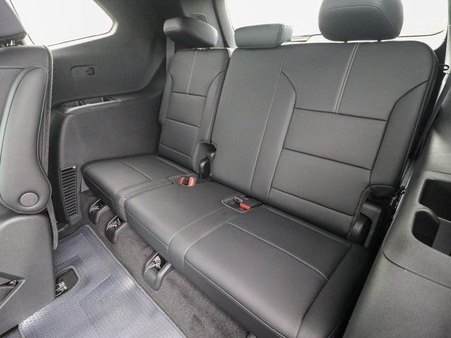 Photo of 2025 White Frost Tri-Coat GMC Acadia