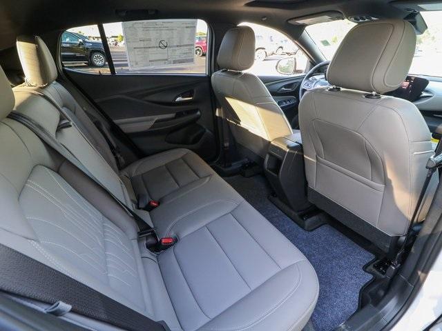 Photo of 2026 White Frost Tri-Coat Buick Envista