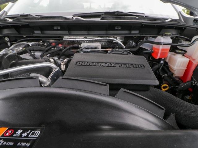 Photo of 2025 White Frost Tri-Coat GMC Sierra 2500