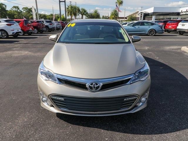 Photo of 2014 Gold Toyota Avalon