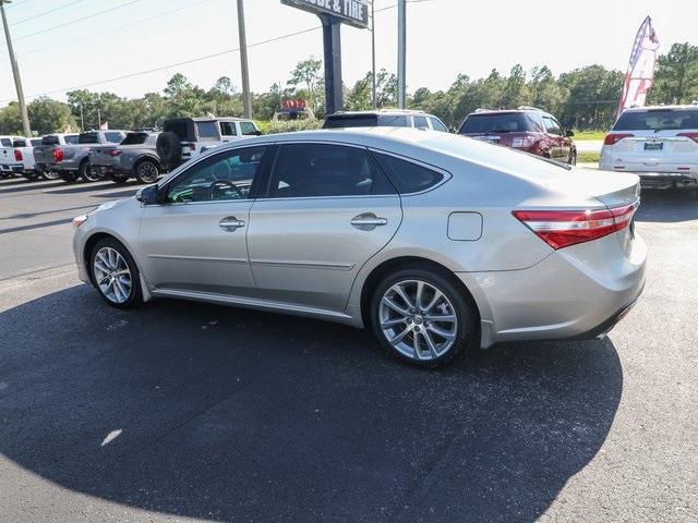 Photo of 2014 Gold Toyota Avalon