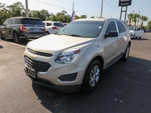 Photo of 2016 Champagne Silver Chevrolet Equinox