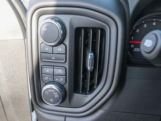 Photo of 2024 Summit White GMC Sierra 2500