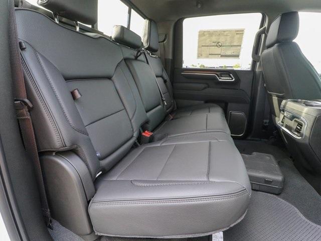 Photo of 2025 Summit White GMC Sierra 2500