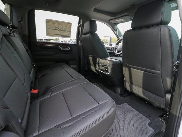 Photo of 2025 Summit White GMC Sierra 2500