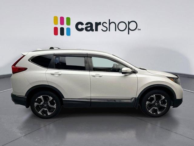 Photo of 2018 White Diamond Honda CR-V