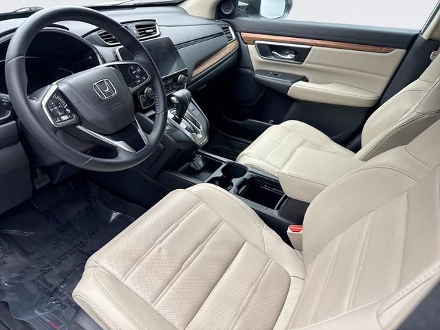 Photo of 2018 White Diamond Honda CR-V