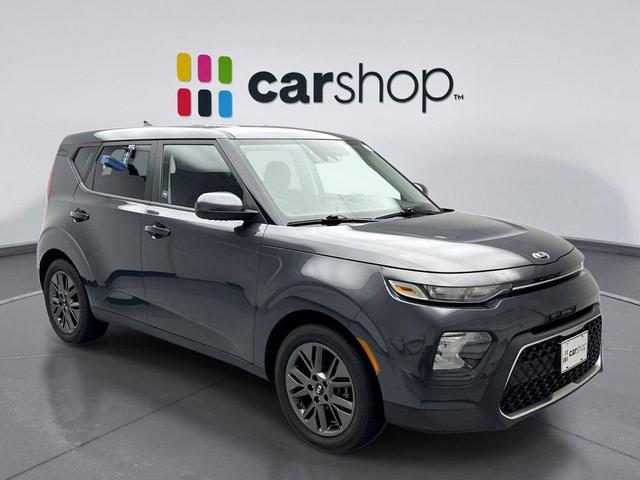 Photo of 2021 Gravity Gray Kia Soul